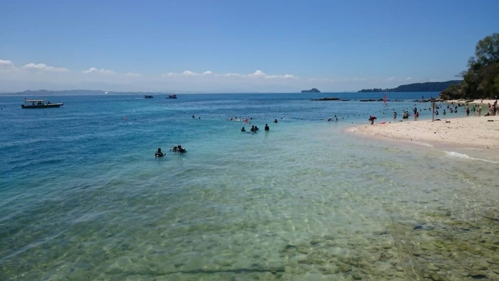 沙巴陽光海灘小島